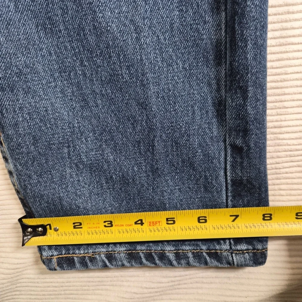 Levi's 505 Men's 32x32 Blue Jeans Regular Fit Straight Leg Medium Wash